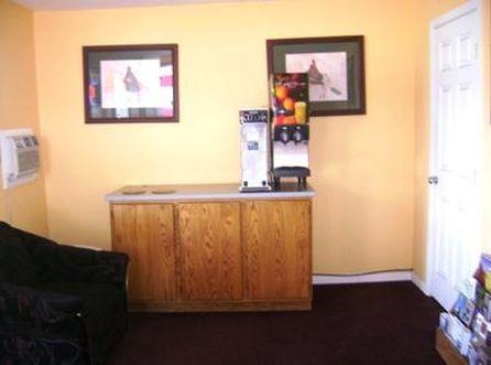 Executive Inn & Suites Лейквью Интерьер фото