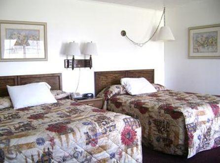 Executive Inn & Suites Лейквью Экстерьер фото